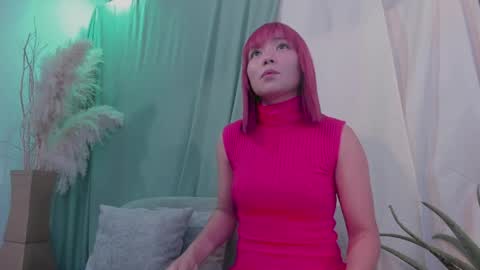 Mia  online show from April 21, 7:21 pm