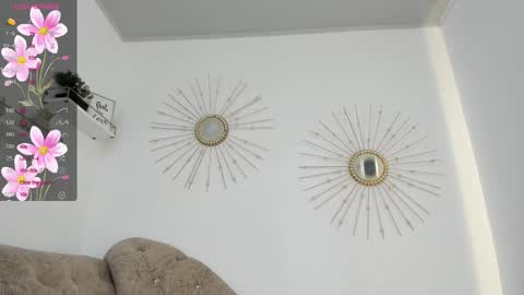 Miah Collins online show from January 8, 8:14 pm