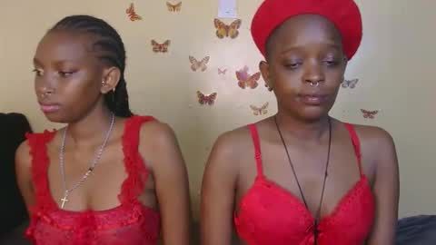 miahgorgeousy online show from April 25, 9:11 am