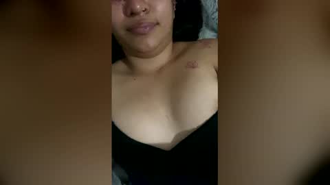 mialove223 online show from May 11, 3:24 am