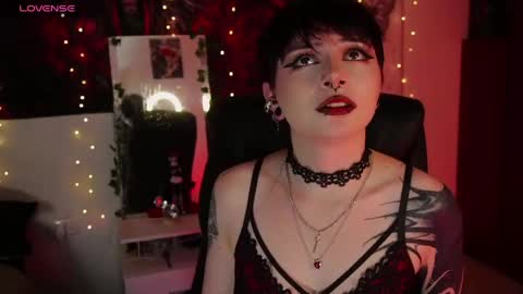 Lili online show from April 24, 2:02 am