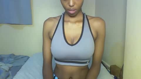 Muffin online show from February 2, 9:44 pm