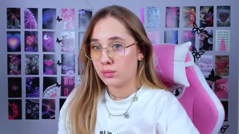 miamilas online show from February 6, 1:10 pm