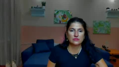 Alianna online show from July 9, 11:25 am