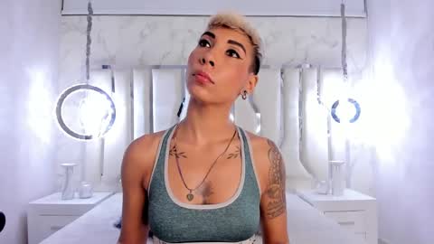 Mia Morgann online show from February 26, 11:54 am