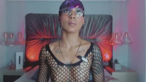 Mia Morgann online show from September 27, 1:53 pm