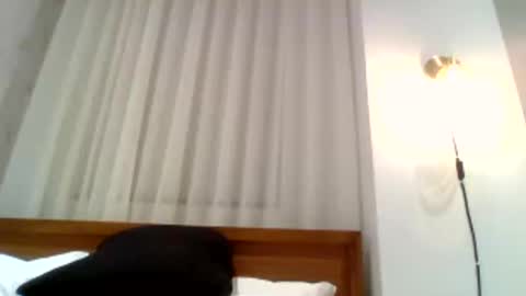 Snapshot of miamuffin8 chatting on January 10, 11:18 pm MiaMuffn online show from January 10, 11:18 pm