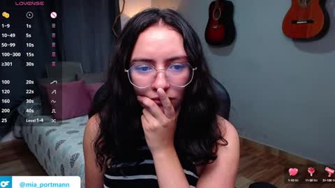 MIAPORTMANN online show from January 7, 3:12 pm