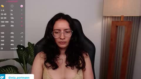 MIAPORTMANN online show from March 19, 4:01 pm