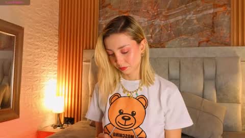 miaroldan online show from November 14, 5:48 pm