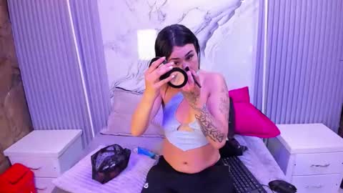 Miarose 69 online show from May 5, 2:51 am