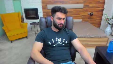 MicahLane online show from December 19, 5:58 am