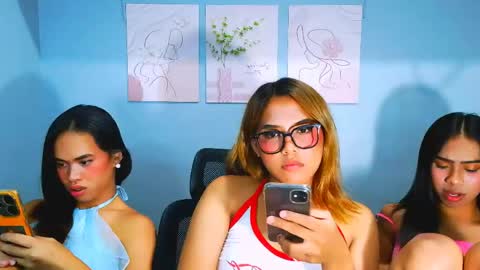 micahotasian online show from May 26, 1:39 pm