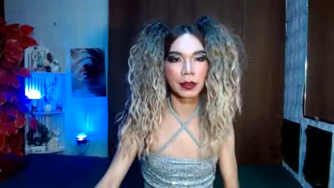 micalopez102702 online show from February 1, 2:52 am