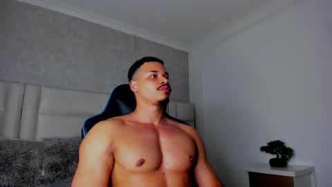 Michael online show from November 20, 3:49 am