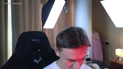 Snapshot of michael_sexdevil chatting on September 16, 11:45 am michael_sexdevil online show from September 16, 11:45 am