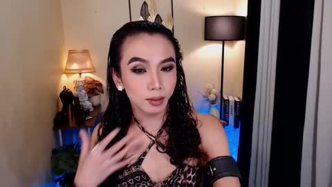 Snapshot of michaelagoddess chatting on February 28, 5:04 am michaelagoddess online show from February 28, 5:04 am