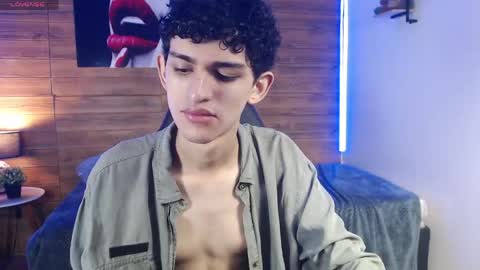 michaelkoiv online show from April 11, 11:25 am