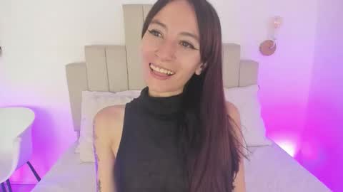 Michael Walkerr online show from November 14, 8:33 pm