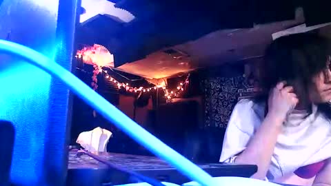 michelle_flowers online show from November 4, 4:25 am