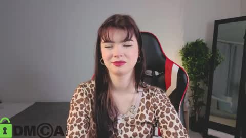 Michelle online show from May 23, 10:39 pm