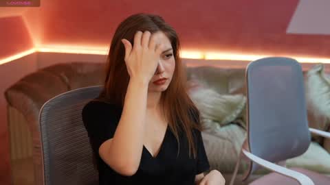 Michelle online show from February 4, 12:00 pm