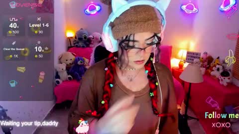   online show from November 5, 3:52 am