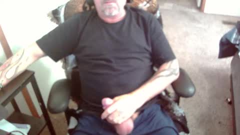 TattedInDetroit online show from December 17, 4:58 pm