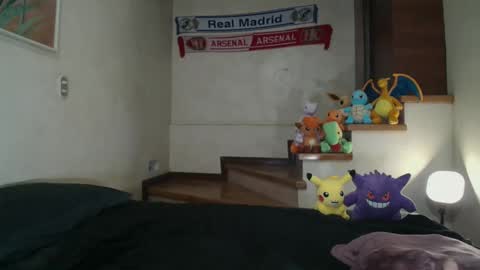 Snapshot of michimichxoxo chatting on March 9, 6:17 am Michelle G online show from March 9, 6:17 am