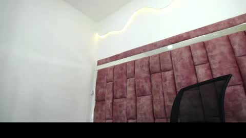 Mick storm online show from April 25, 7:00 pm