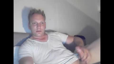 mickkxl online show from June 5, 8:58 pm