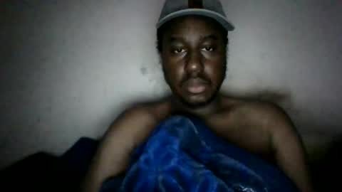 Snapshot of mickkzzx chatting on February 25, 7:06 pm mickkzzx online show from February 25, 7:06 pm