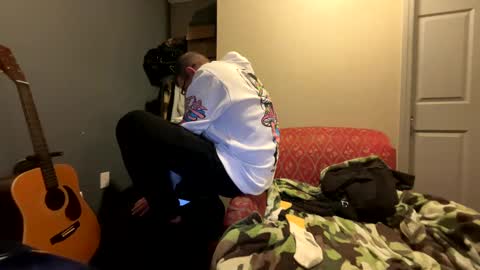 mickymu online show from February 16, 11:48 pm