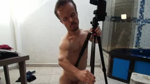 Aaron online show from April 23, 8:43 pm