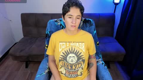 Blue online show from February 7, 3:13 am