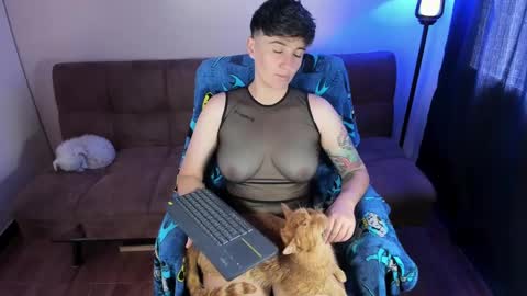 Blue online show from September 25, 3:30 pm