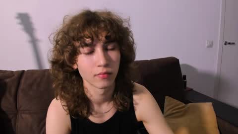 Max online show from May 21, 3:40 pm
