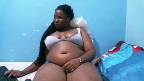 Caddy online show from April 18, 7:07 pm