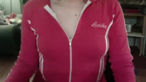 midnitevultures online show from April 10, 7:18 pm