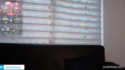 midori__san online show from March 27, 3:57 pm