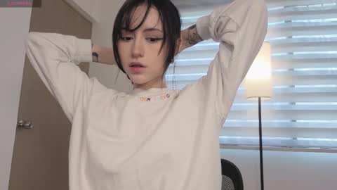 Snapshot of midori__san chatting on October 15, 3:13 pm midori__san online show from October 15, 3:13 pm