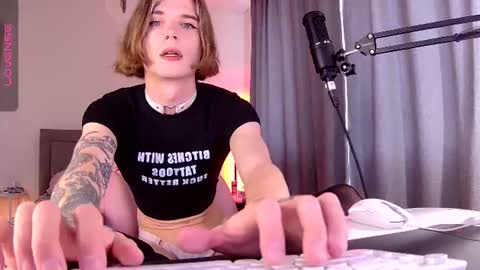 Sugar online show from June 27, 8:53 am