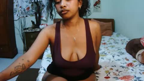 miel_07 online show from May 31, 11:53 am