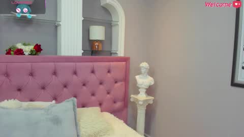 miel online show from February 5, 9:40 pm