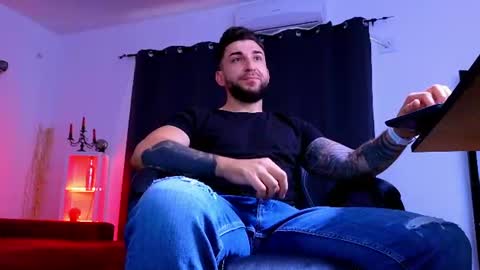 MightyAaron online show from July 19, 3:09 am