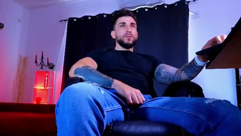 MightyAaron online show from July 9, 7:45 am