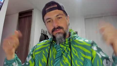 Miguel Angel online show from May 18, 2:12 pm