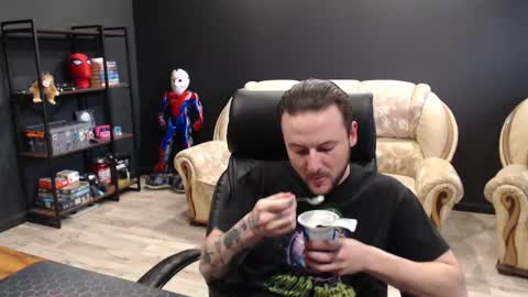 Misha Winchester online show from April 11, 11:36 am