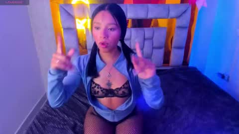 miiaboss online show from February 27, 12:31 pm