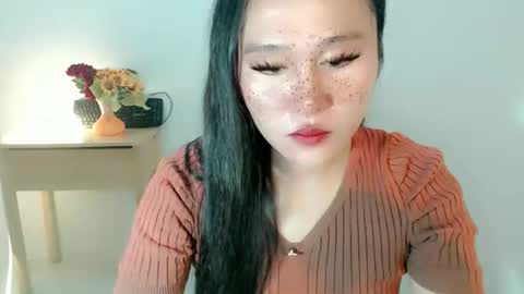 Hi im Avah online show from March 9, 8:19 am